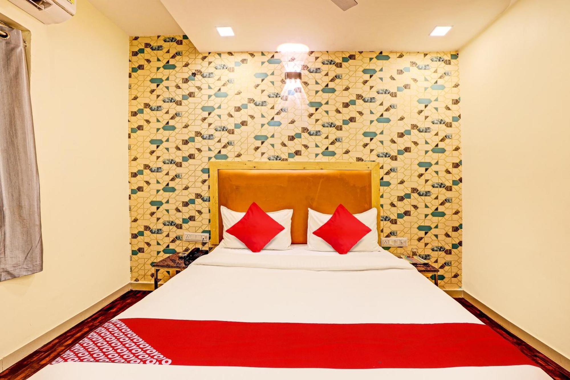 Hotel O Alexa Ahmedabad Luaran gambar