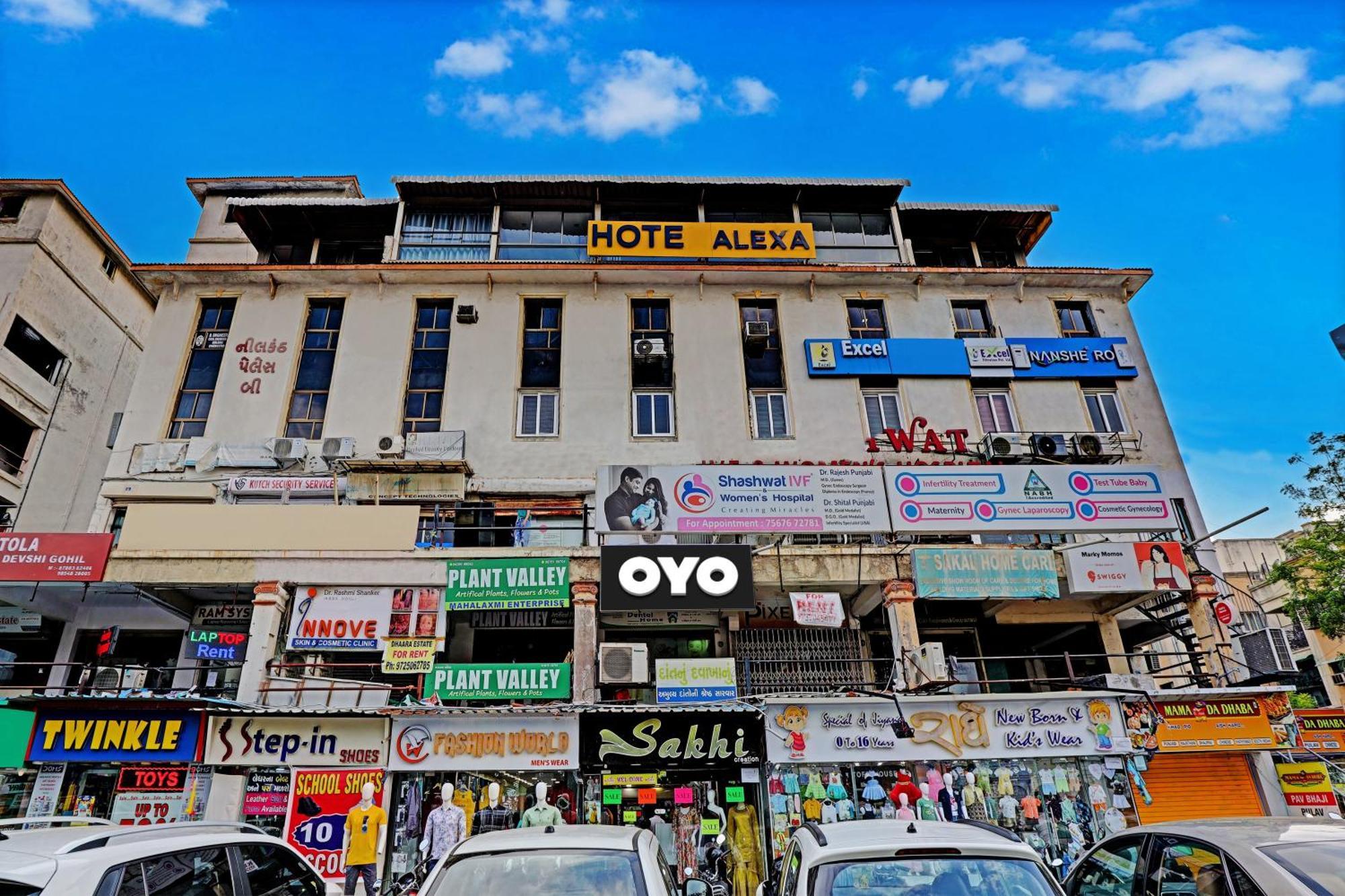 Hotel O Alexa Ahmedabad Luaran gambar